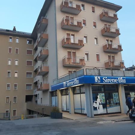 Dolomiti Suite Беллуно Екстер'єр фото