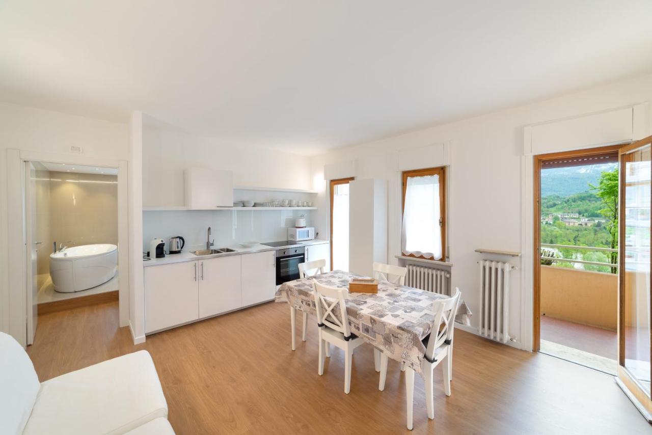 Dolomiti Suite Беллуно Екстер'єр фото